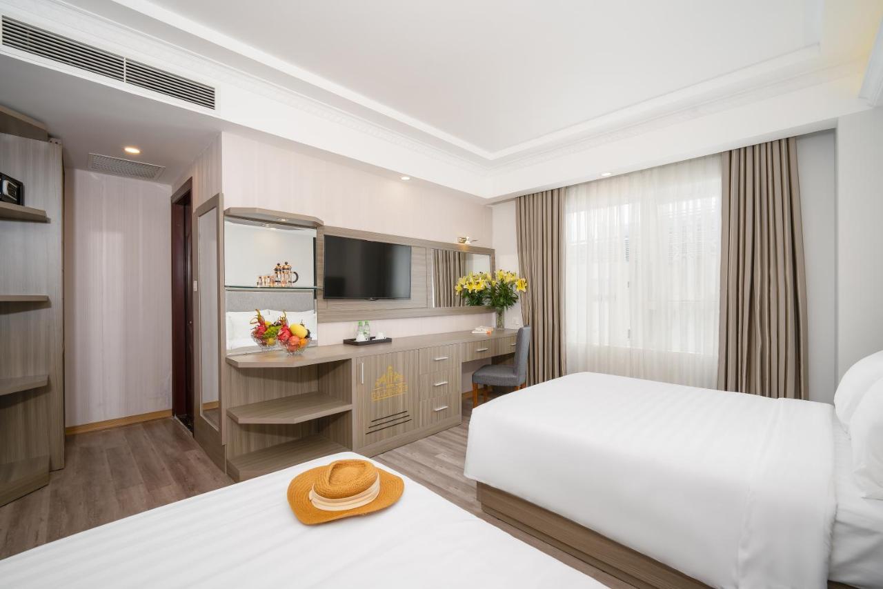 Royal Beach Hotel By Thg Da Nang Dış mekan fotoğraf