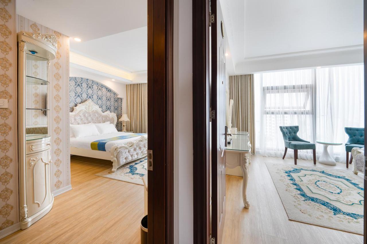 Royal Beach Hotel By Thg Da Nang Dış mekan fotoğraf