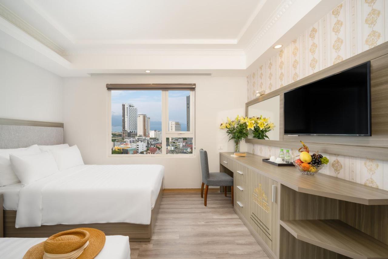 Royal Beach Hotel By Thg Da Nang Dış mekan fotoğraf