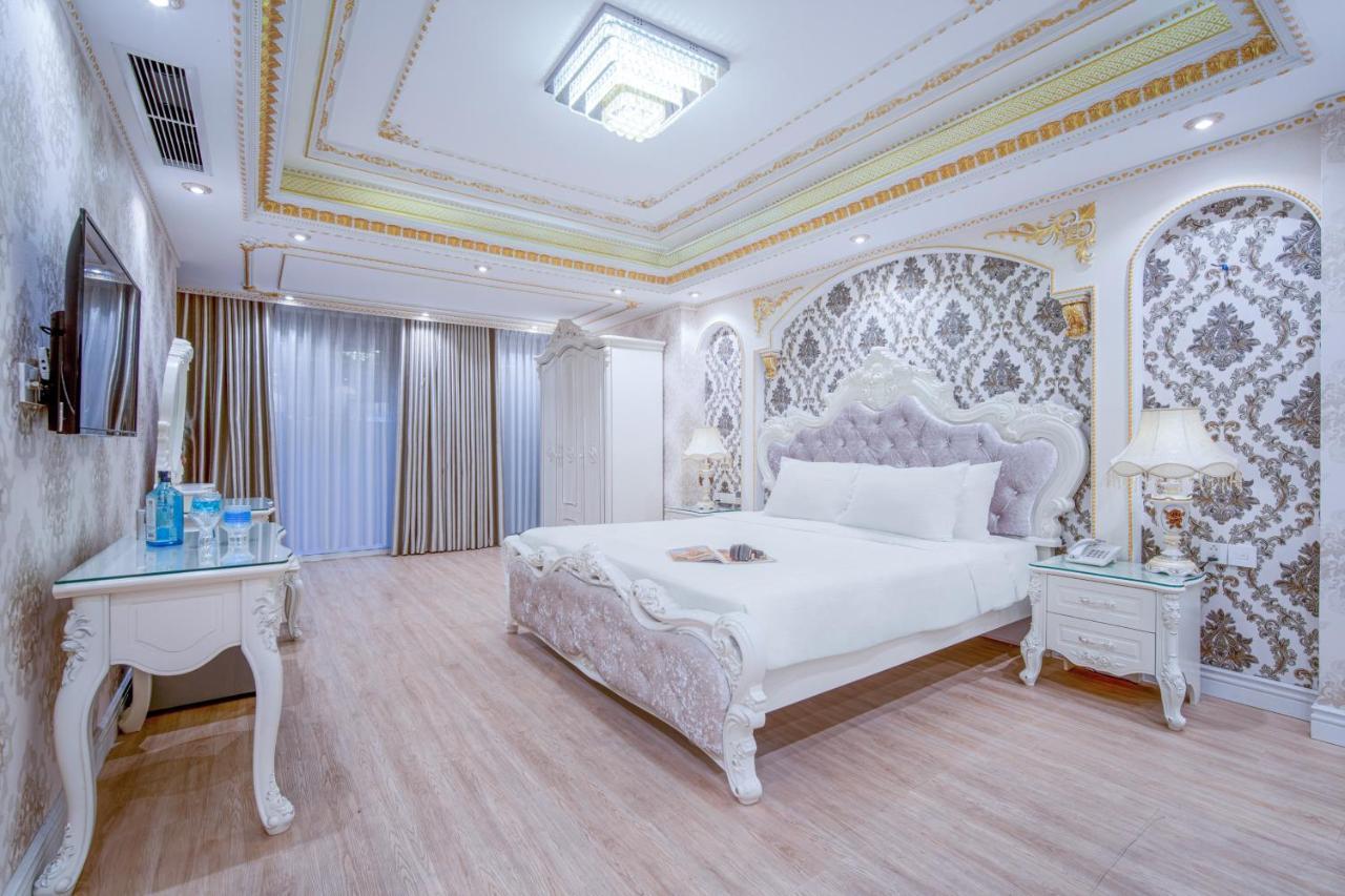 Royal Beach Hotel By Thg Da Nang Dış mekan fotoğraf