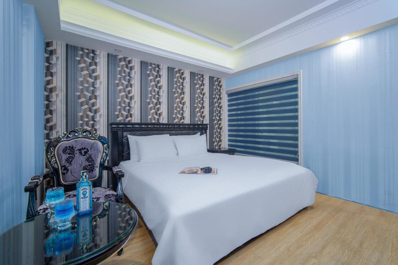 Royal Beach Hotel By Thg Da Nang Dış mekan fotoğraf