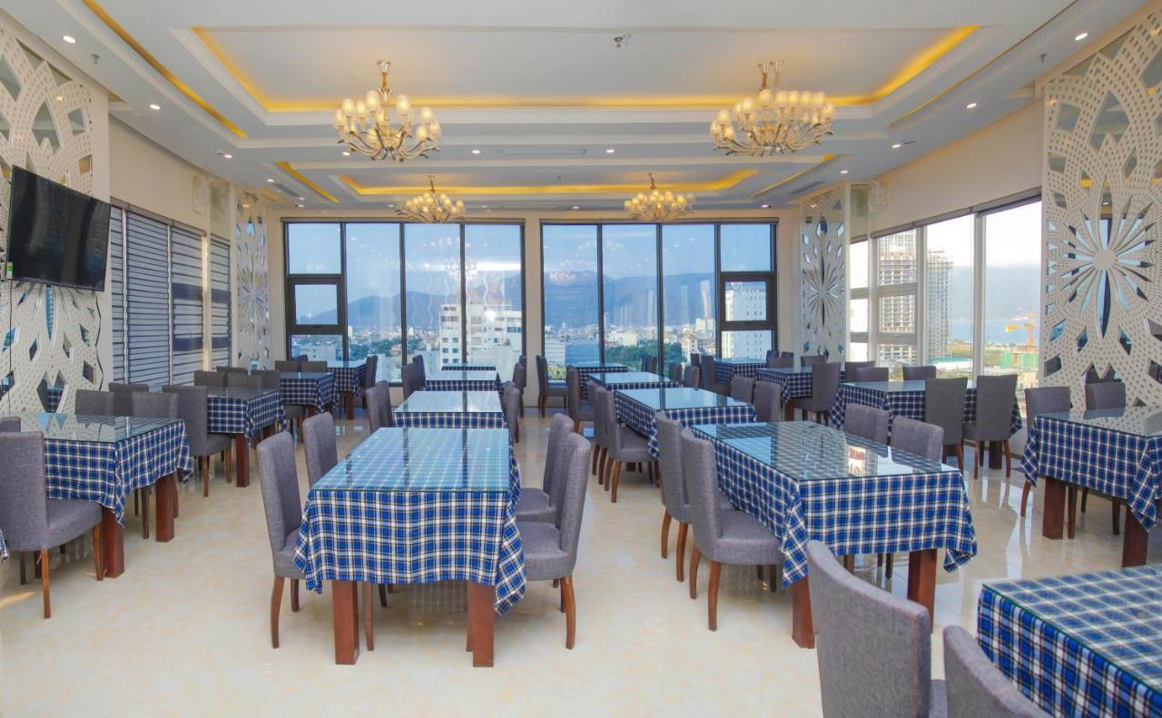 Royal Beach Hotel By Thg Da Nang Dış mekan fotoğraf