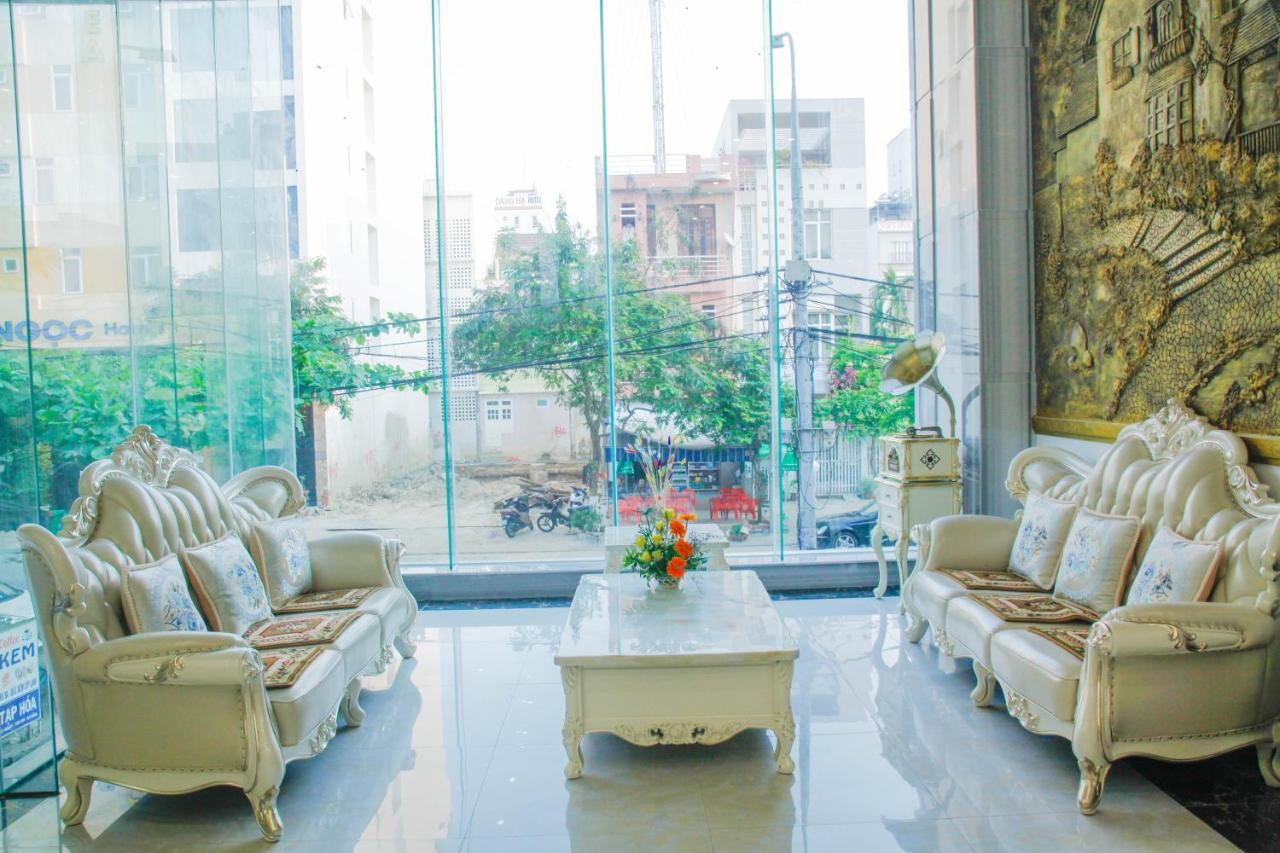 Royal Beach Hotel By Thg Da Nang Dış mekan fotoğraf