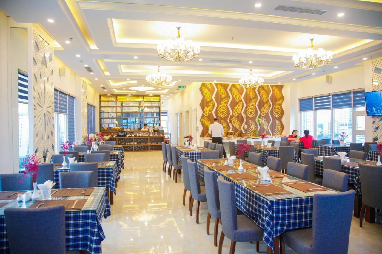 Royal Beach Hotel By Thg Da Nang Dış mekan fotoğraf